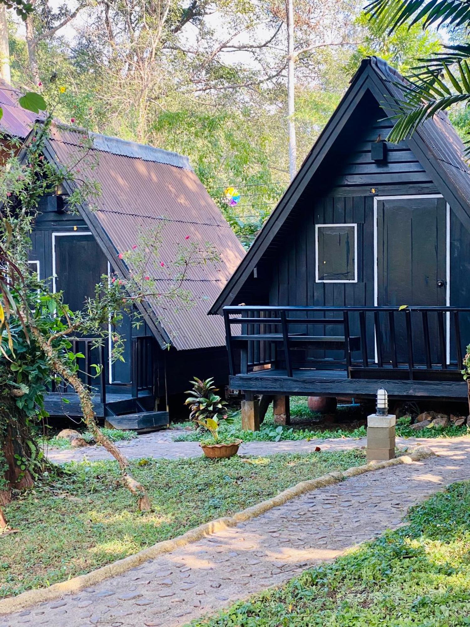 Little Eden Guesthouse Pang Mapha Εξωτερικό φωτογραφία