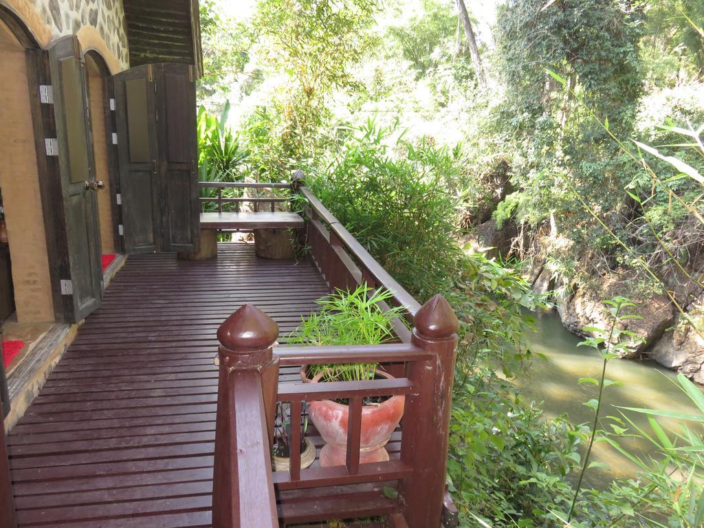Little Eden Guesthouse Pang Mapha Δωμάτιο φωτογραφία
