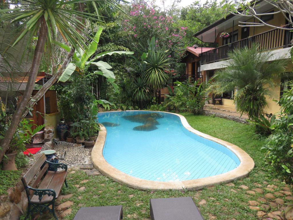Little Eden Guesthouse Pang Mapha Εξωτερικό φωτογραφία