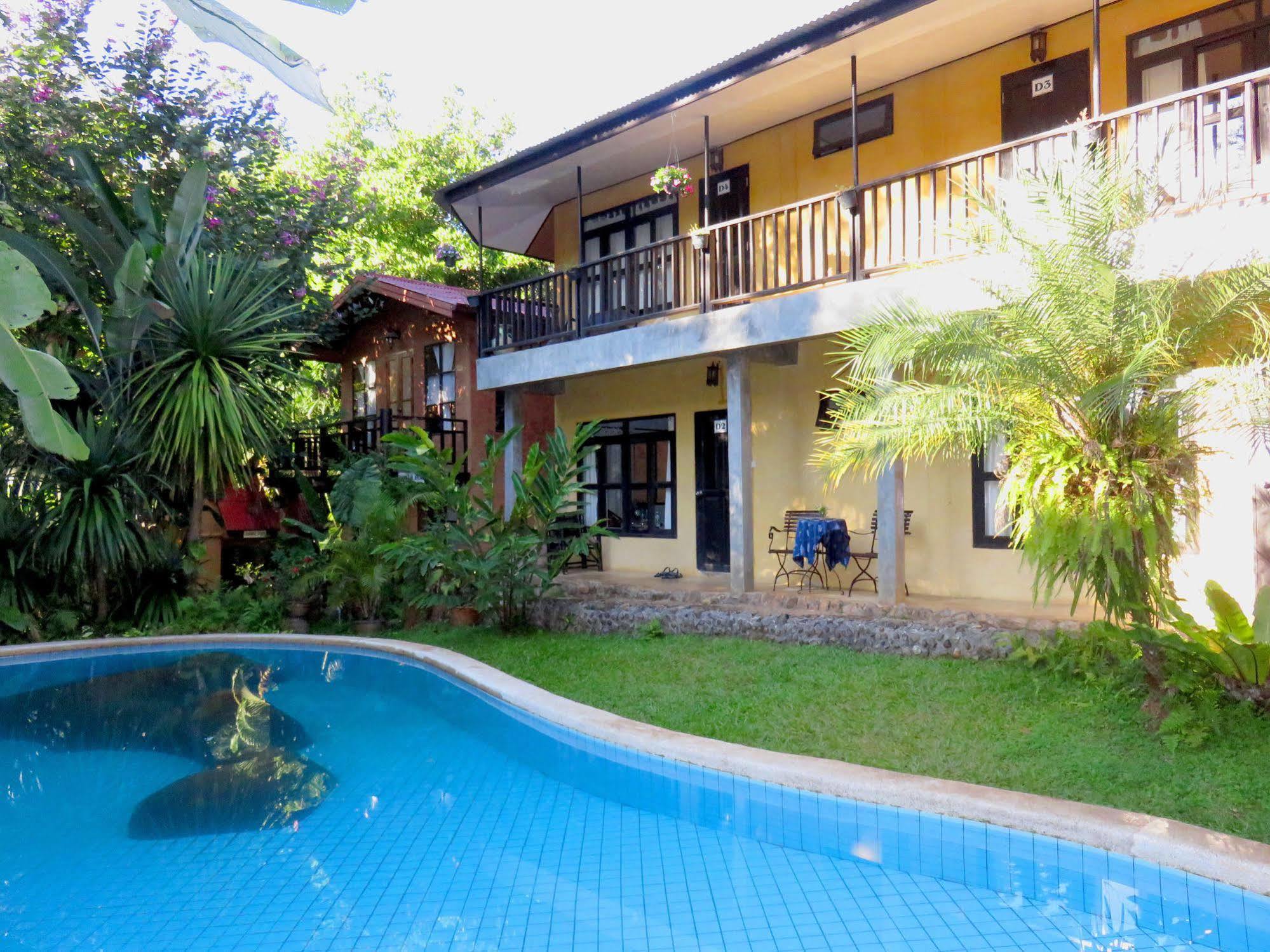 Little Eden Guesthouse Pang Mapha Εξωτερικό φωτογραφία