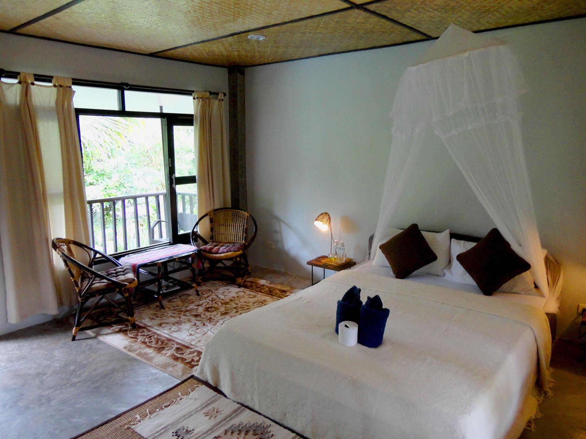 Little Eden Guesthouse Pang Mapha Εξωτερικό φωτογραφία